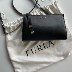 Furla Women's Black Luna XI Cross Body Bag Pouch